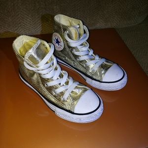 Kids size 11 gold metallic Converse Chuck Taylor